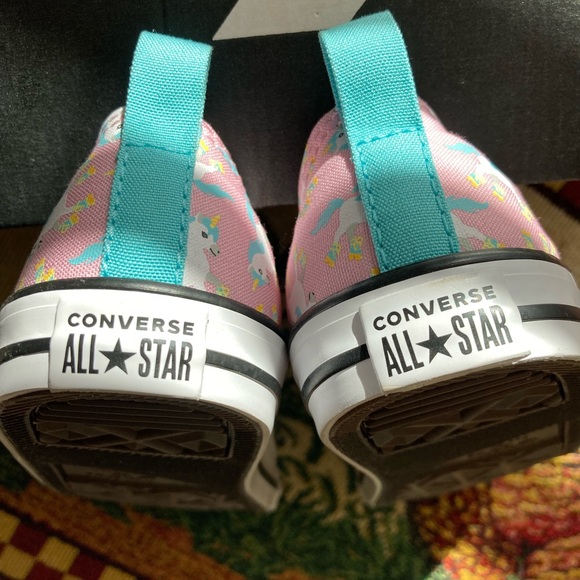 Converse - Picture 5 of 7